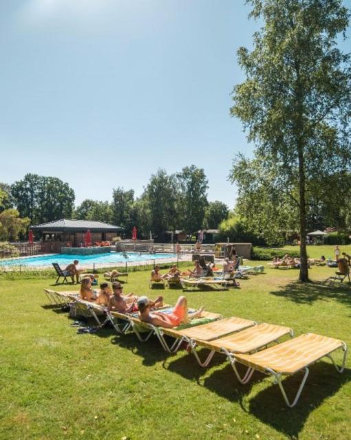 Le Louis Vakantiehuis Lanaken Exterior photo